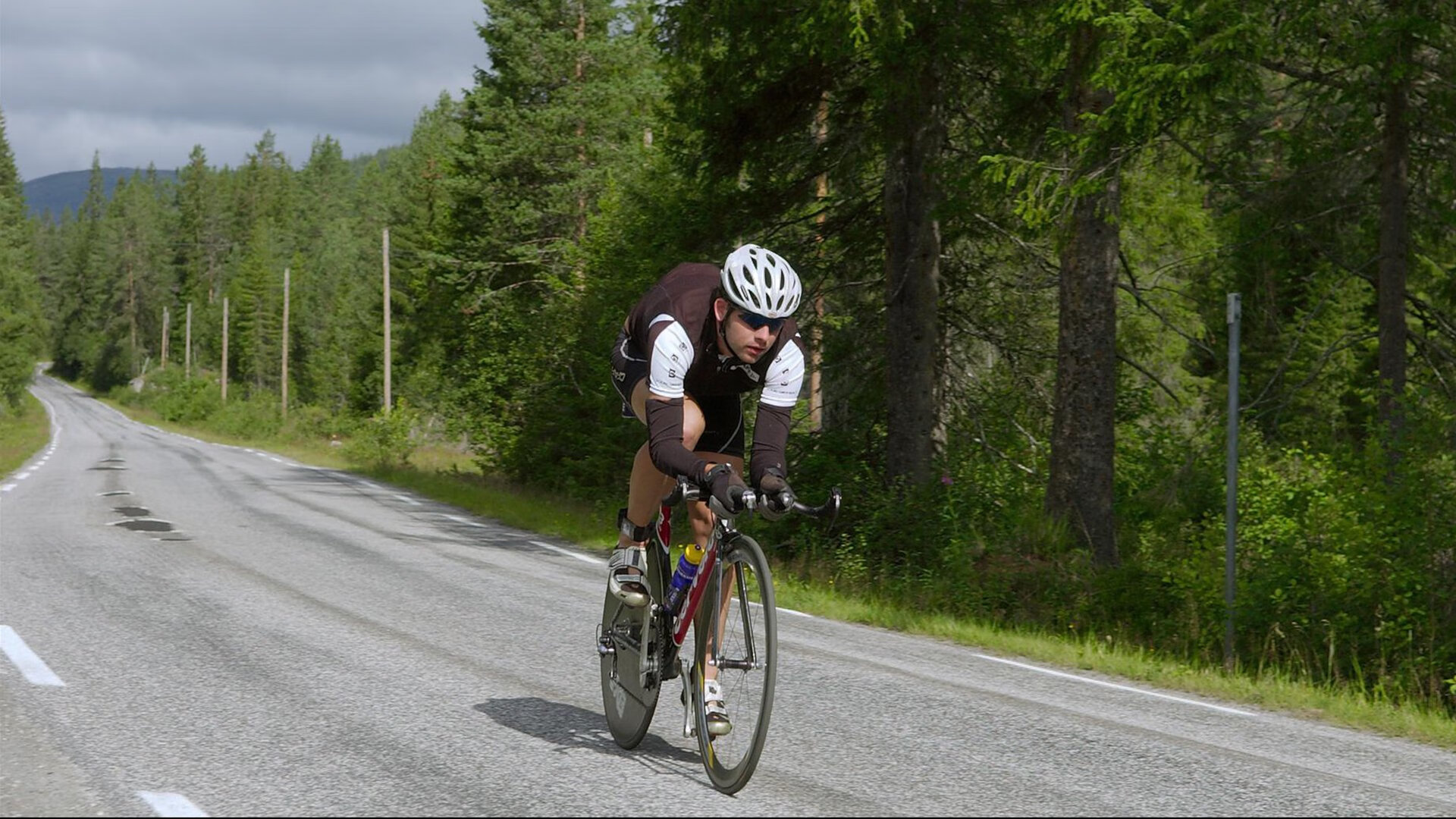 绿茵场上的灰熊与活塞,欧冠半决赛的跨界隐喻之战